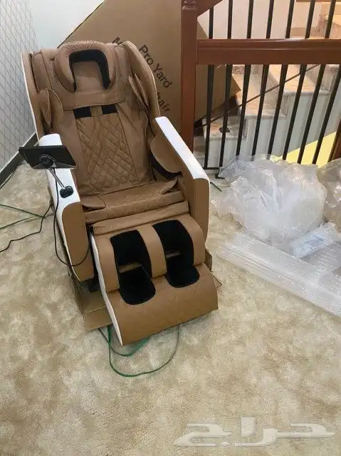 كرسي مساج فاخر جدا جدا بشاشه 3D 2
