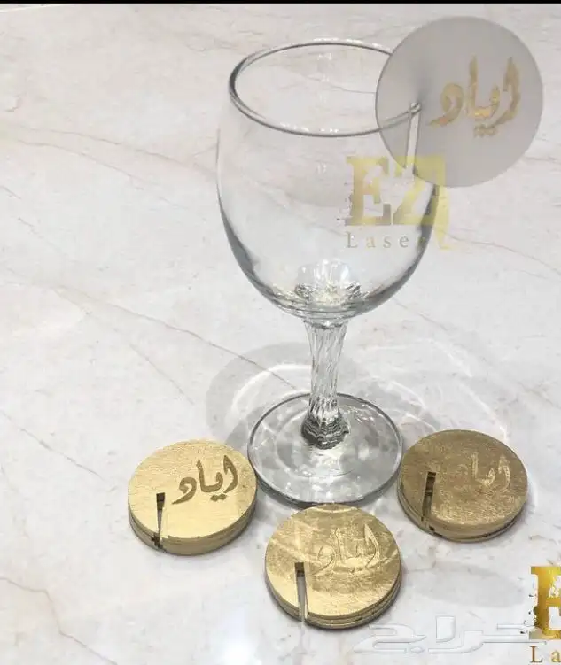 قص لوقو و الواح اكريلك 2