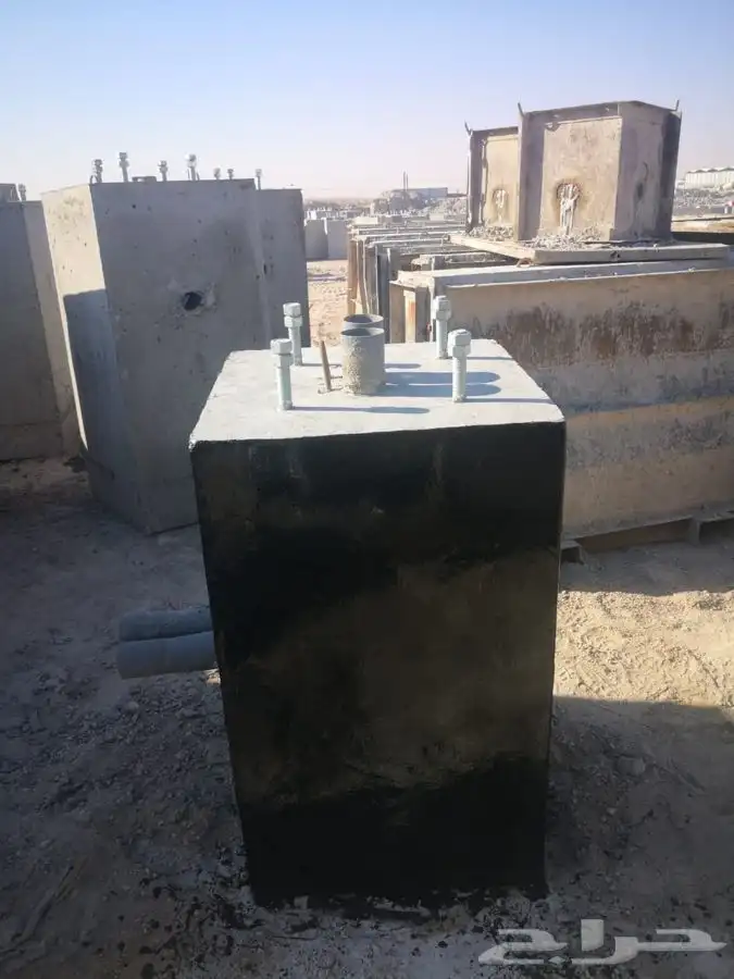 كراسي قواعد حواجز مصدات 10