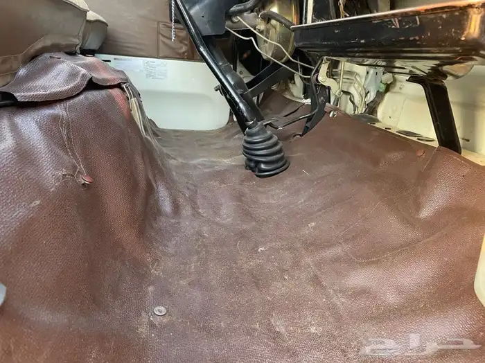 قلاب ديهاتسو 1984 مخزن (تم البيع) 32