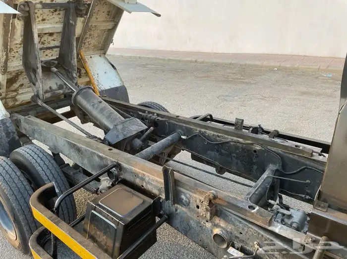 قلاب ديهاتسو 1984 مخزن (تم البيع) 61