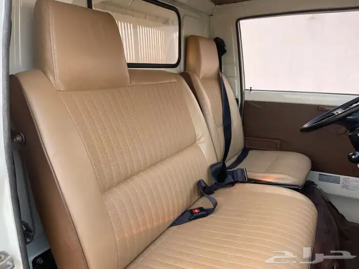 قلاب ديهاتسو 1984 مخزن (تم البيع) 20