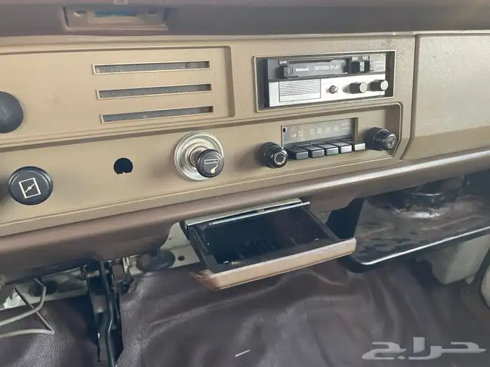 قلاب ديهاتسو 1984 مخزن (تم البيع) 73