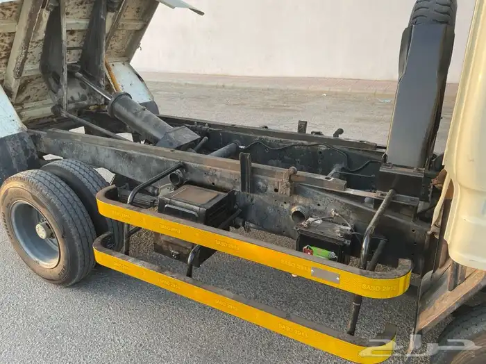 قلاب ديهاتسو 1984 مخزن (تم البيع) 58