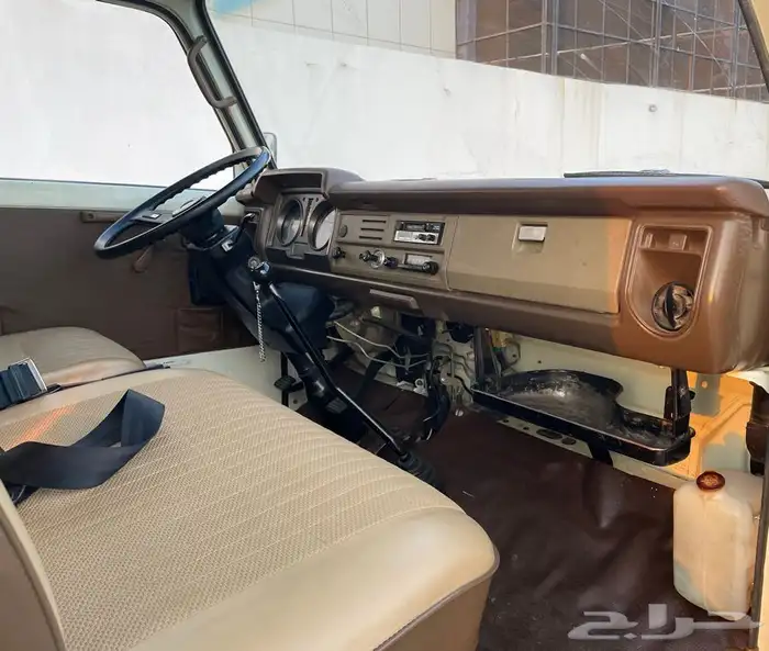 قلاب ديهاتسو 1984 مخزن (تم البيع) 17