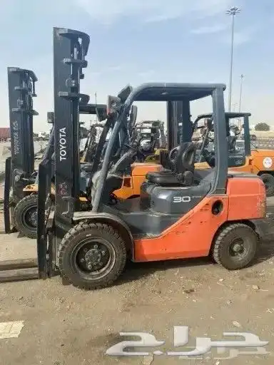 رافعة شوكية للايجار فوركلفت للايجار 7