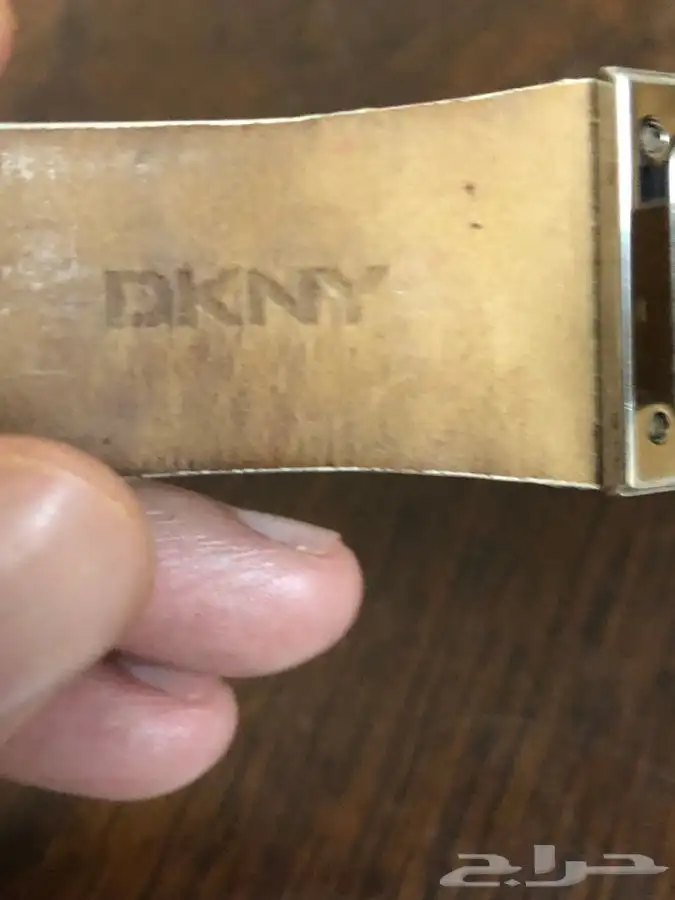 ساعة نسائية DKNY 4