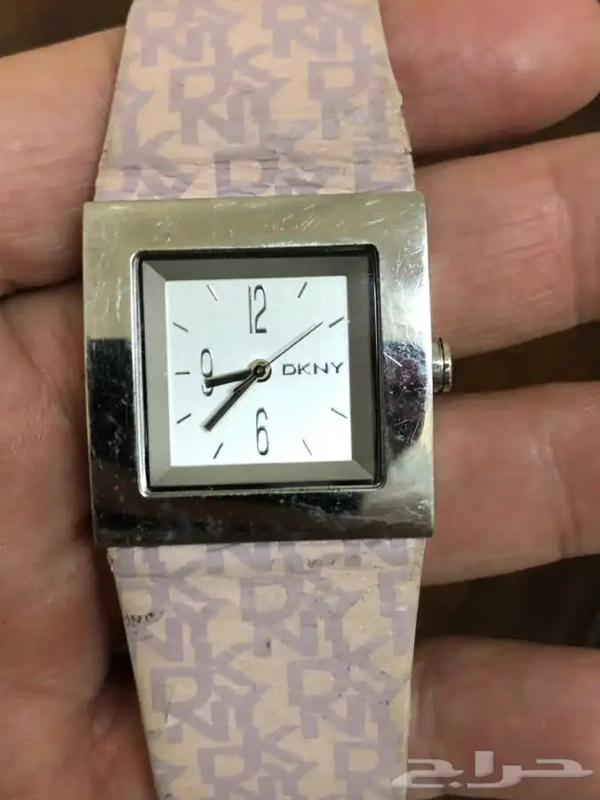 ساعة نسائية DKNY 0