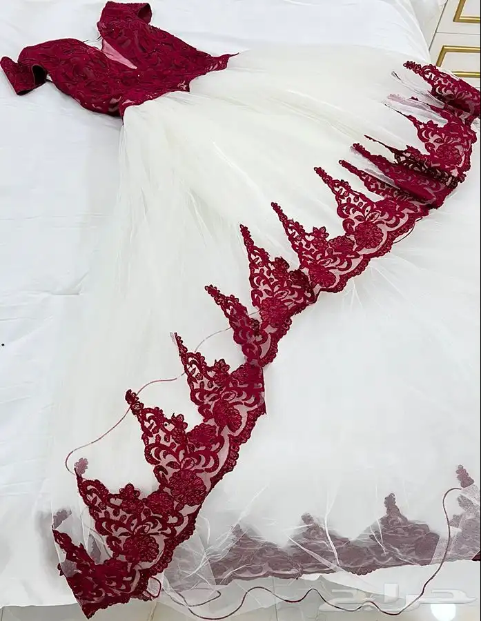 فستان مستعمل 0