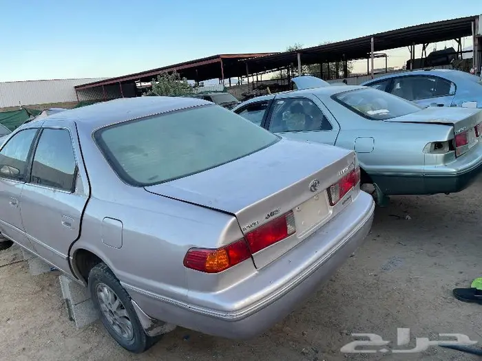يتوفر لدينا قطع غيار كامري من 99 الى 2002 1