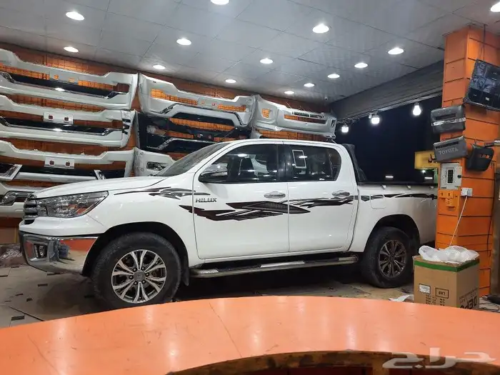 صدامات هيلكس 12