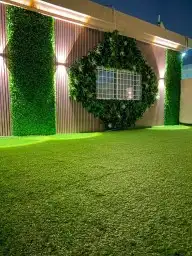 تكسيات جداريه وعشب صناعي 5