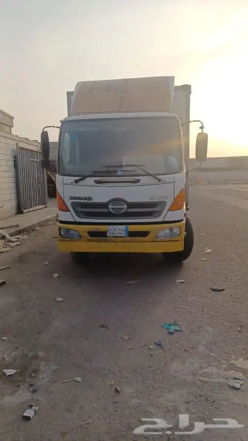 ايجار شاحنات وسيارات 38