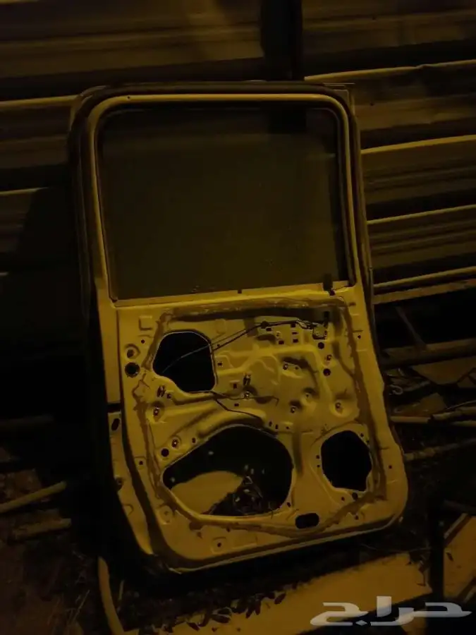 باب هايلوكس 0