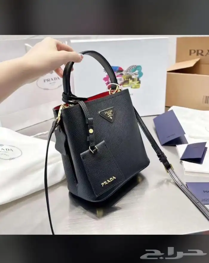 شنط وشوزات وسكارفات درجه اولى 1