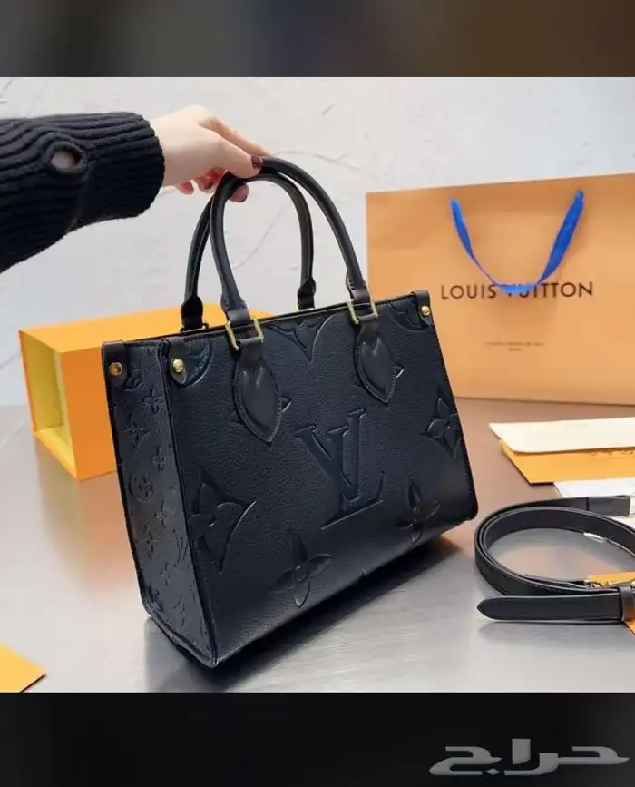 شنط وشوزات وسكارفات درجه اولى 3