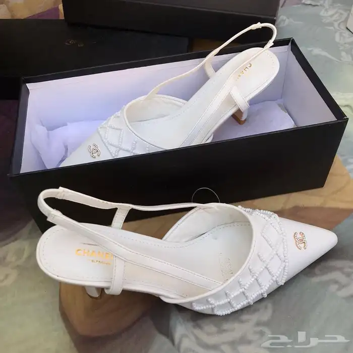 شنط وشوزات وسكارفات درجه اولى 59