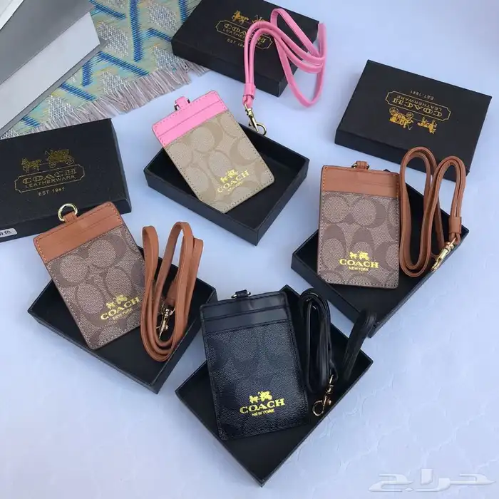 شنط وشوزات وسكارفات درجه اولى 81