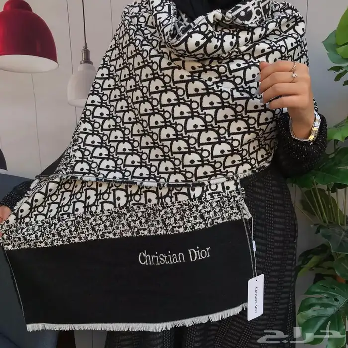 شنط وشوزات وسكارفات درجه اولى 15