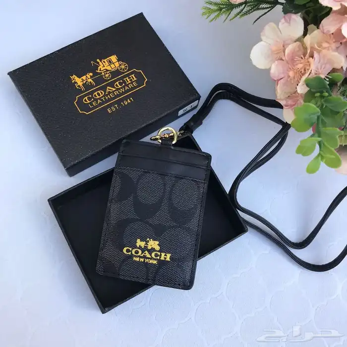 شنط وشوزات وسكارفات درجه اولى 76