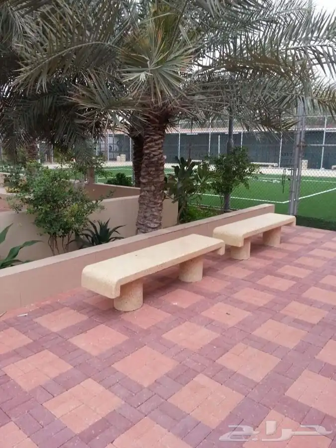 حواجز خرسانية صبات قواعد مصدات 9