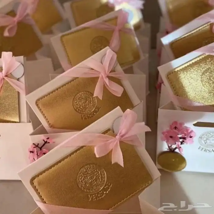 توزيعات مواليد توزيعات ملكه 10