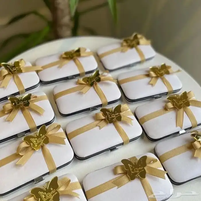 توزيعات مواليد توزيعات ملكه 13