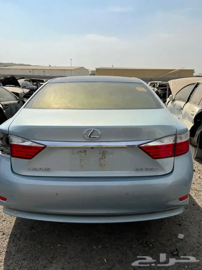 لكزس 2014 ES تشليح قطع غيار لكزس es 2
