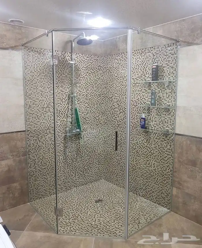 زجاج دربزين وشور بوكس 65