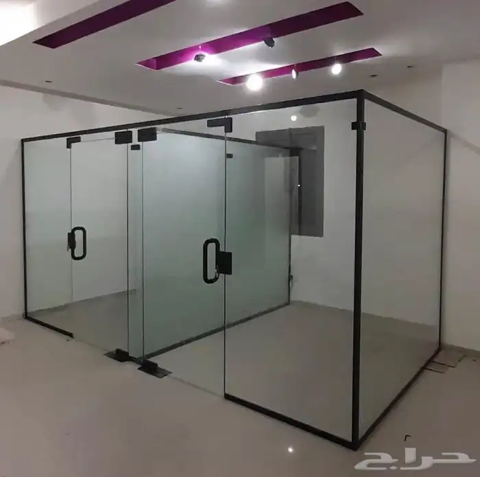 زجاج دربزين وشور بوكس 13