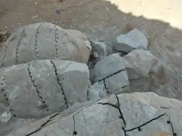 لايجار بوكلين وتفتيت صخور 7