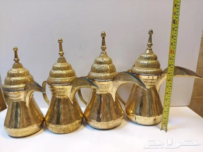 دلال مشكلة 1