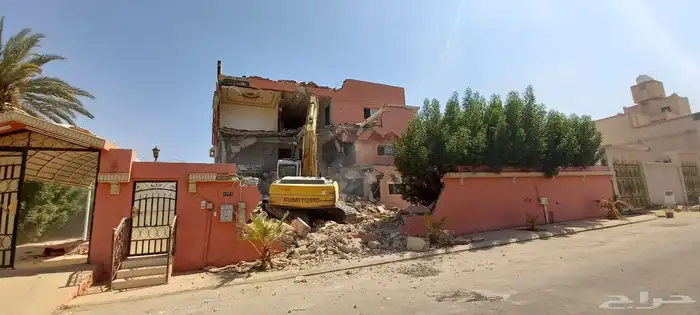 مقول هدم المباني 0