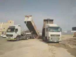 قلابات سكس وتريلات وشيولات للأيجار 2