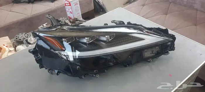 شمعة لكزس LS 500 جهة اليمين وكاله اصلي شدبلد 0