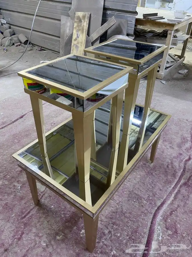 طاولة كنب بالمرايا 0