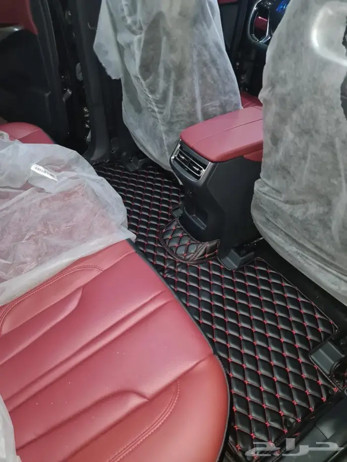 ارضيات جلد فاخره للسيارات 6