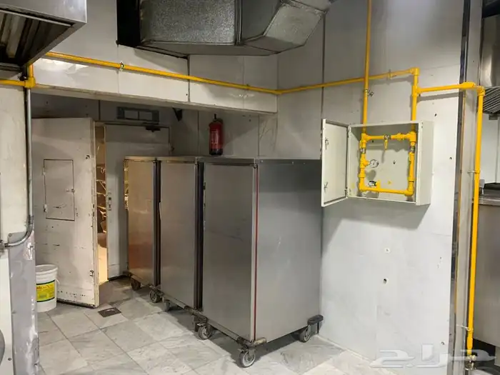 خزان غاز مواسير غاز كاشف غاز صمام غاز عداد غاز 17