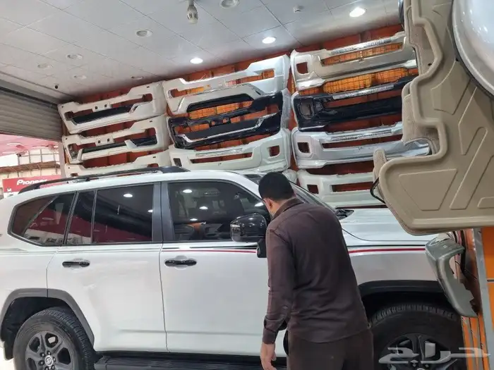 اكسسوارت لاند كروزر 2022 18