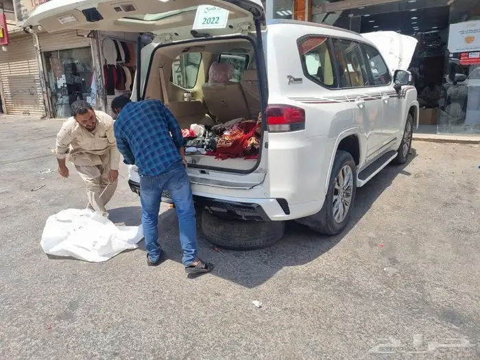 اكسسوارت لاند كروزر 2022 9