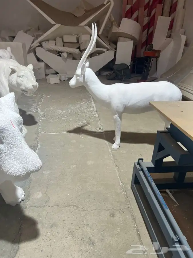 نحت مجسمات فلين ديكور فلين اعلانات نحات محترف 20