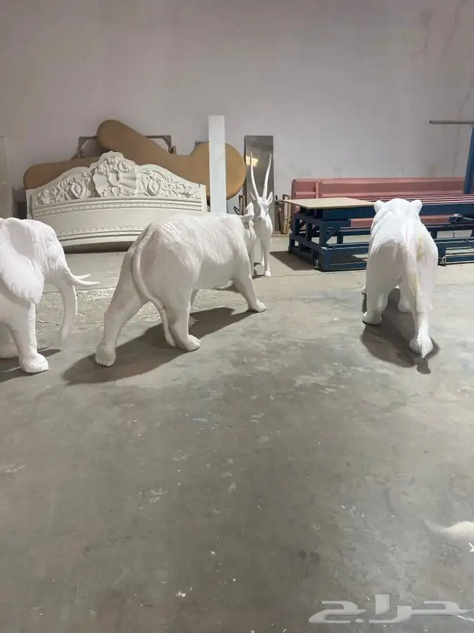 نحت مجسمات فلين ديكور فلين اعلانات نحات محترف 14