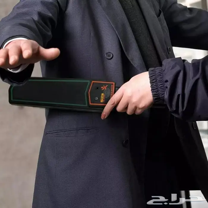 عصا تفتيش المدارس والقاعات 1