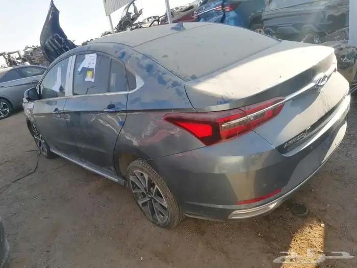 شيري اريزو 6 قطع غيار 2022 4