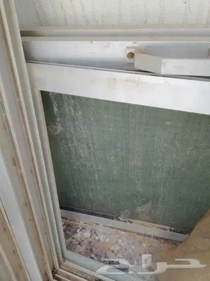 شبابيك الالمنيوم فضي عدد 2 0