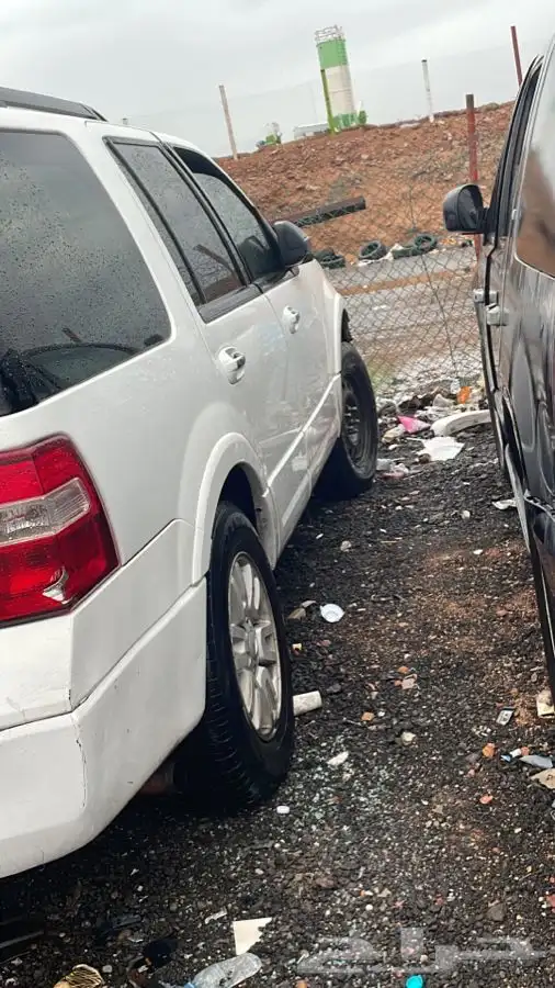 قطع غيار اكسبديشن تشليح 2010-2014 10