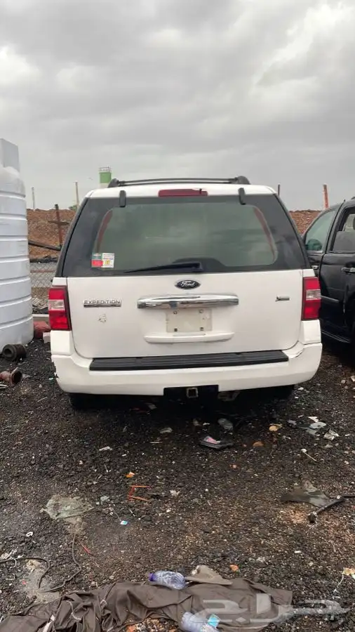 قطع غيار اكسبديشن تشليح 2010-2014 9