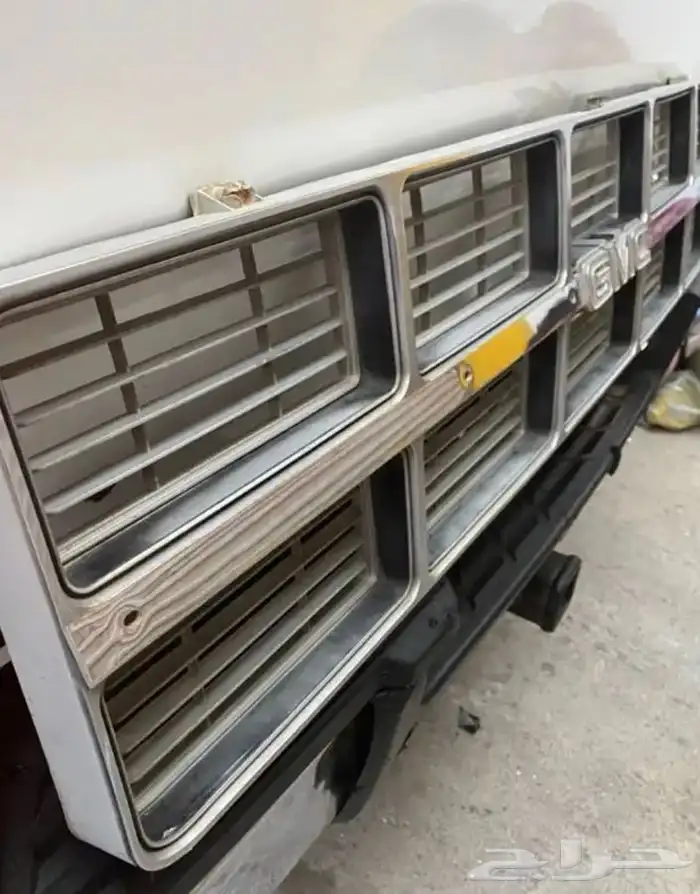 قطع واكسسوارات كلاسيك جمس كادلك كابريس بونتياك 44