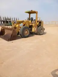 معدات قلابات سكس شيولات بوكلينات للايجار 2