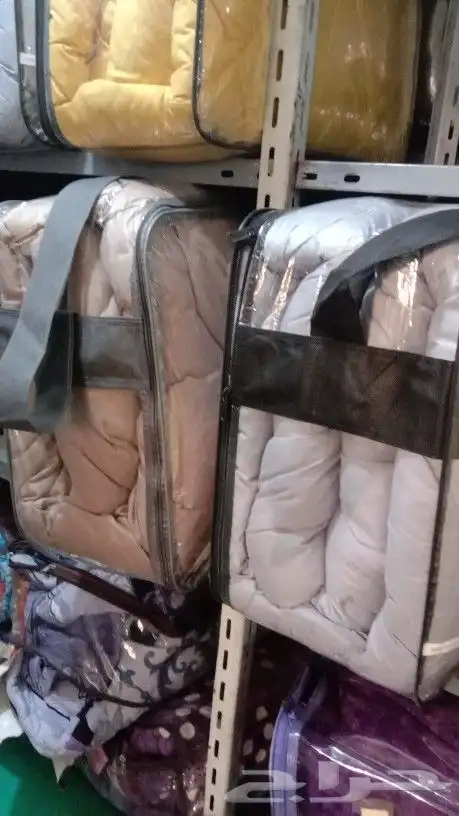 عرض طقم سرير مع مرتبه مع لحف 3قطع مع مخدة 5